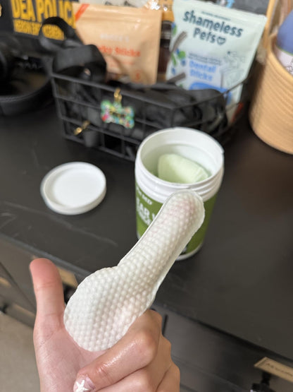 Dog Ear Cleaning Finger Wipes with Aloe Vera & Eucalyptus